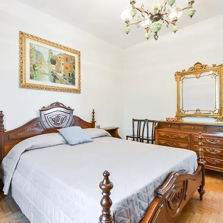 Lovely In With House A Mountain View 4* Arbus