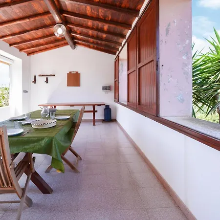 Hotel Lovely In With House A Mountain View Arbus